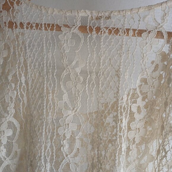 Hollister White lace top size small - Picture 7 of 7